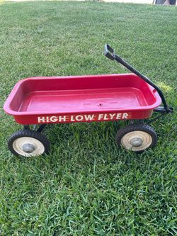 Antique 1950’s High Low Flyer Wagon.  Please click see more for further details.