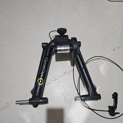 CycleOps Mag+ Bike Trainer 