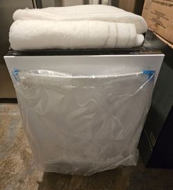 WHITE WHIRLPOOL DISHWASHER.....NEW....$ 220