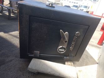 Sentry safe