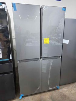 Cafe 36 in. W 28.3 cu. ft. Smart Quad-Door Bottom Freezer Refrigerator in Platinum Glass with Dual-Dispense AutoFill Pitcher