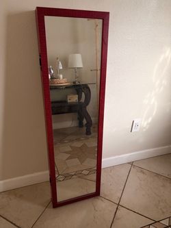 Mirror/Jewelry Stand
