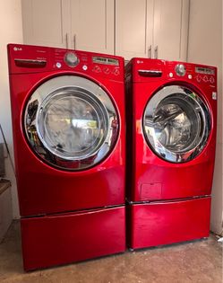 LG FRONT LOADING WASHER AND DRYER SET with PEDESTALS 😍😍😍DELIVERY FREE + WARRANTY