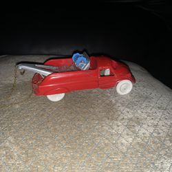 ACME Vintage Toy Tow Truck