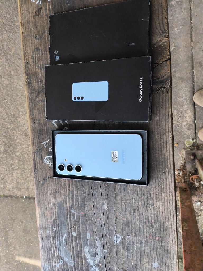 Samsung Galaxy S24 Fe Blue 128 Gb