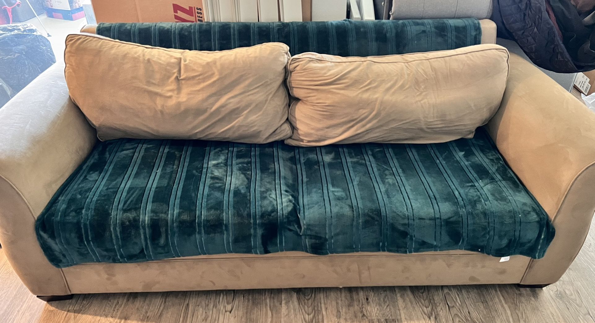 Pottery Barn Microfiber Couch. Pull out bed queen size.