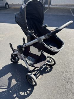 Evenflo Pivot Xpand Modular Travel System with SafeMax