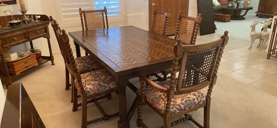Herringbone Dining Table +6 Chairs