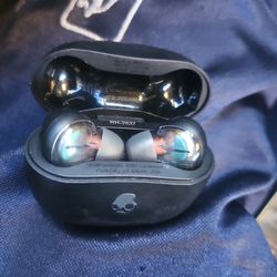 Bluetooth headphones