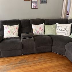 Sectional Sofa Two Recliners  109” Or 9’