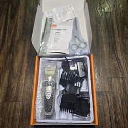 Brand new cordless dog clippers / grooming kit