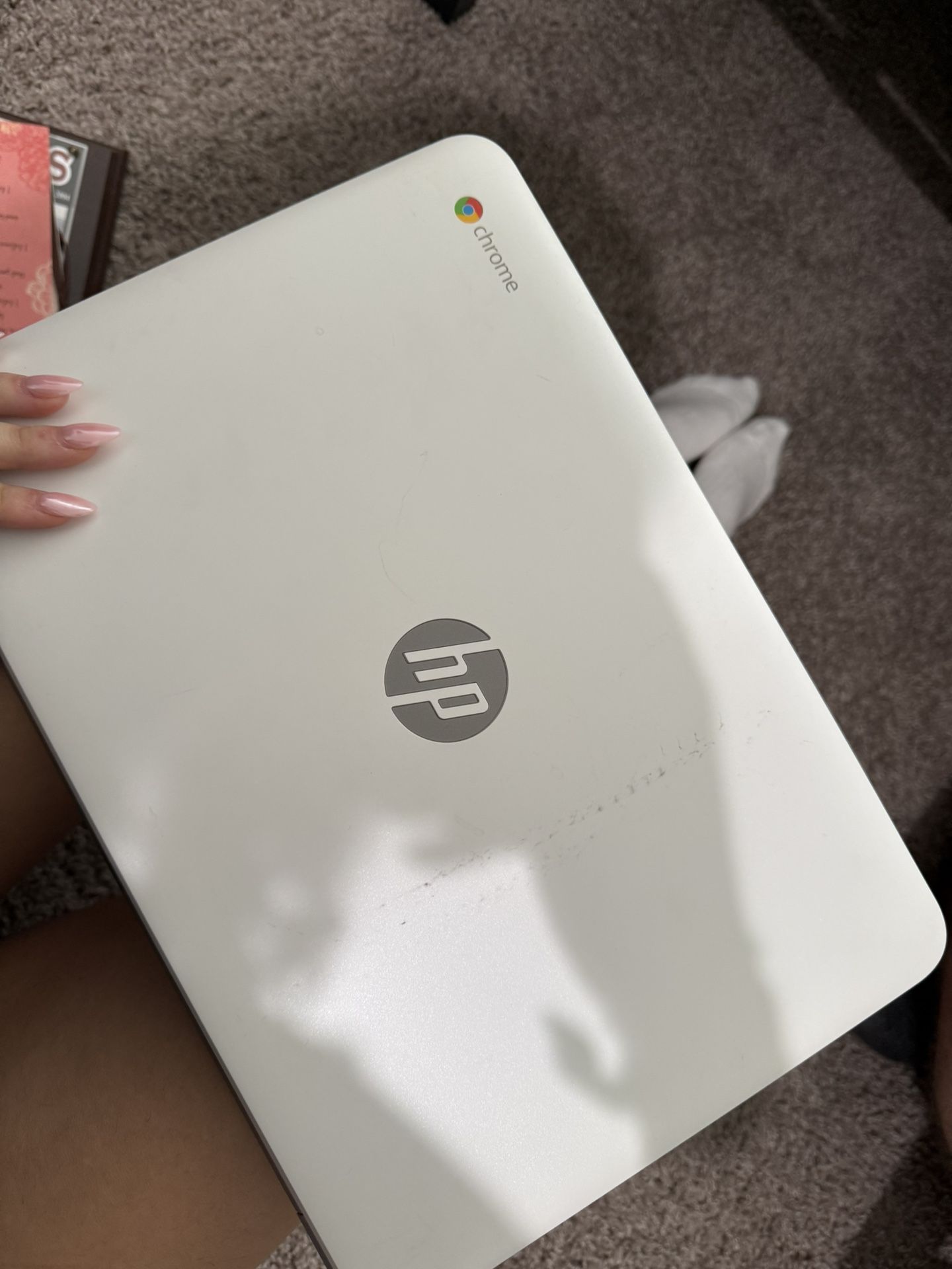 White HP Laptop