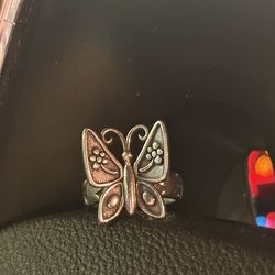 Mariposa  ring