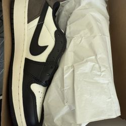 Jordan 1 Retro Low