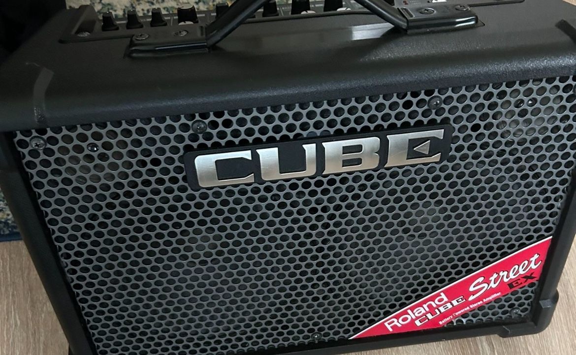 Roland Cube Street EX