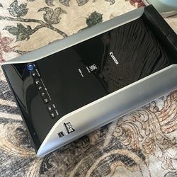 Canon 9000F Mark II film and photo scanner