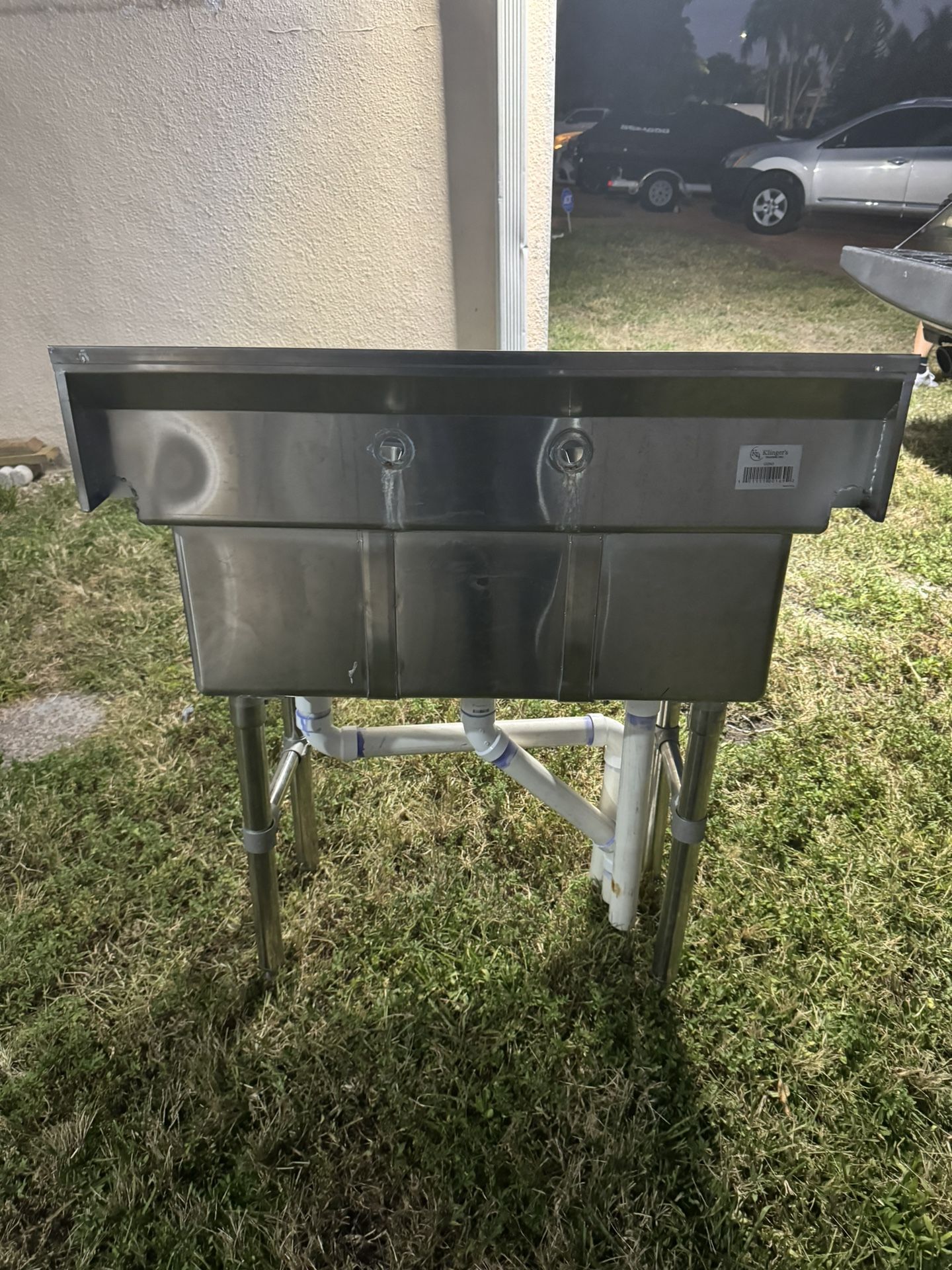 triple compartment sink 