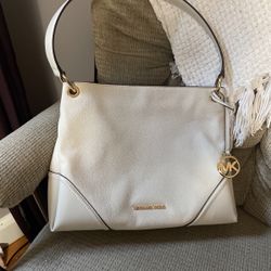 New Michael Kors Satchel 