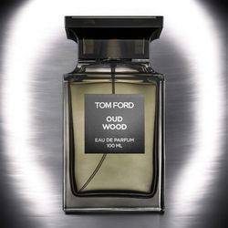 Tom Ford Oud Wood – Eau de Parfum (100 ml / 3.4 fl. oz.)