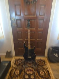 Peavey Predator Plus EXP electric guitar