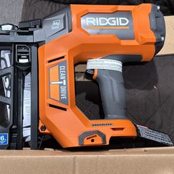 Finish Nailer 16 Ga  18V 