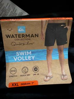 NEW QUICK SILVER SHORTS