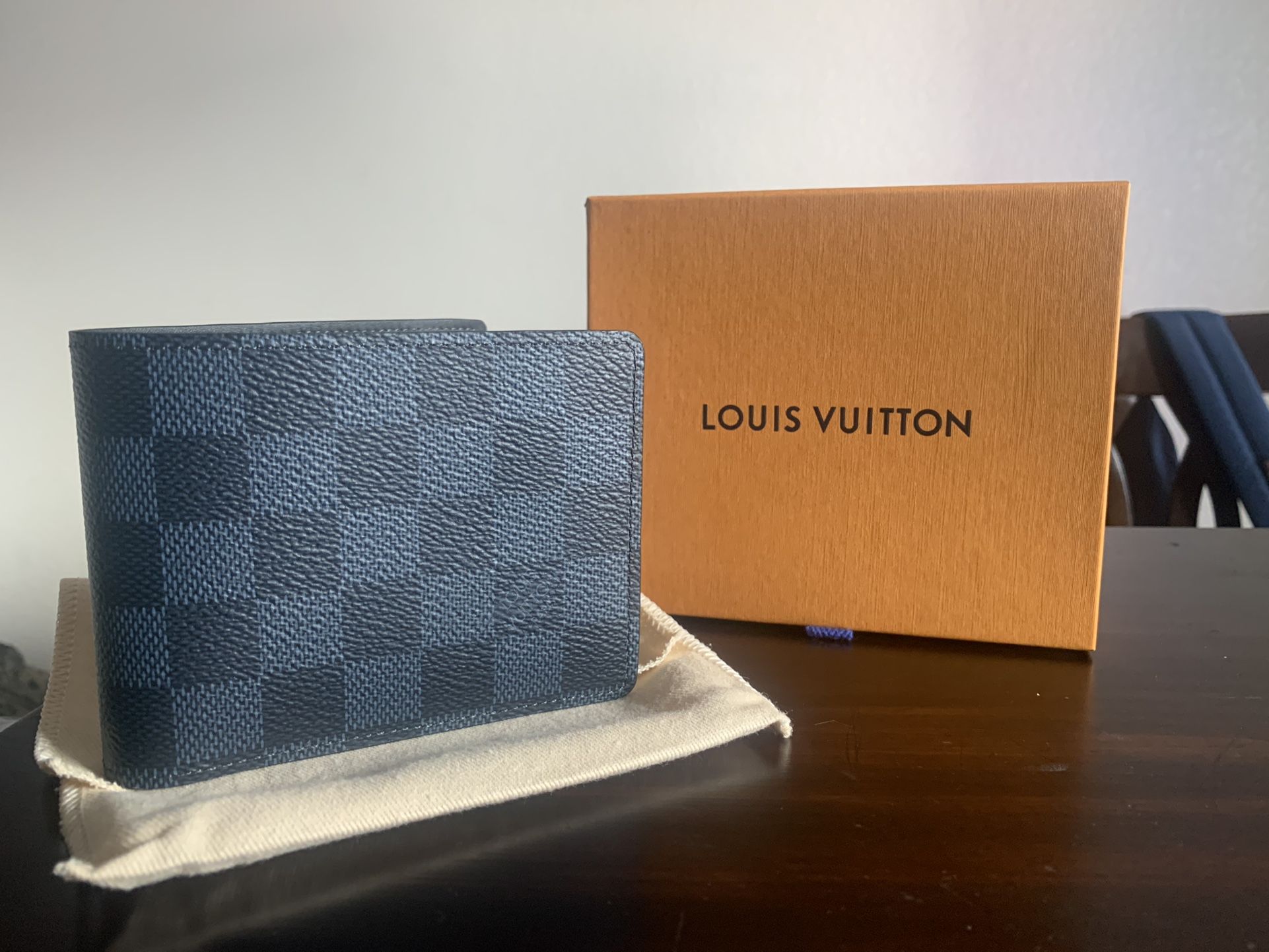 Vintage Louis Vuitton Coin Pouch for Sale in Las Vegas, NV - OfferUp