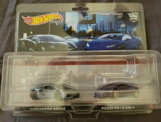 Hot Wheels Premium Lamborghini 2 Pack Aventador Coupe And Huracan LP 610-4 Min Condition