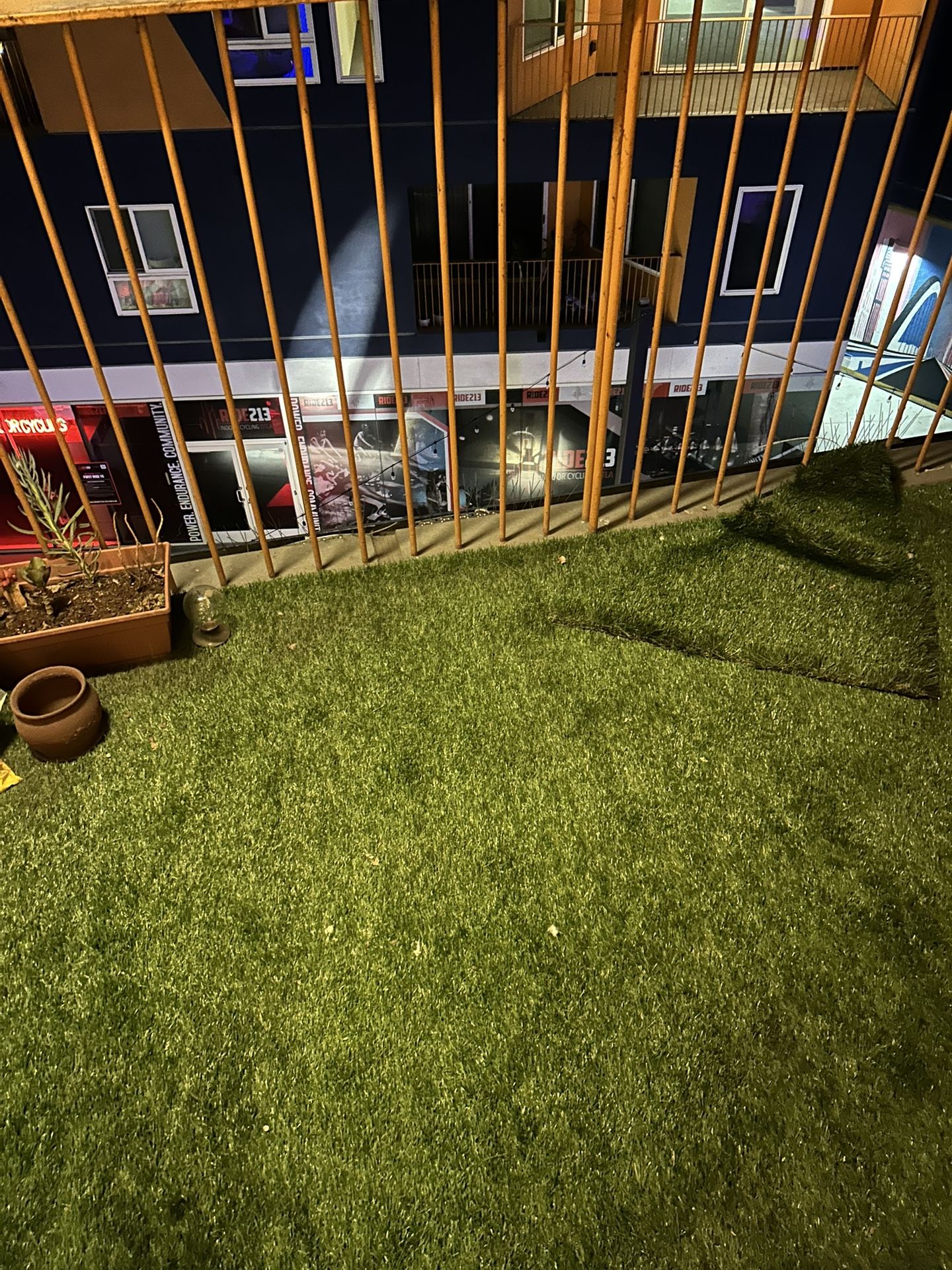 Free Artificial Turf For Balcony/patio