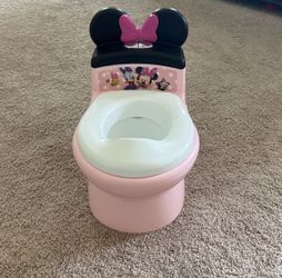 Minnie Mouse potty training toilet