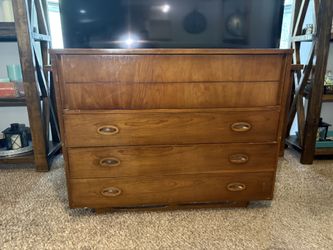 Dixie mid century dresser