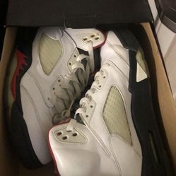 Nike Air Jordan 5 Fire Red Size 10