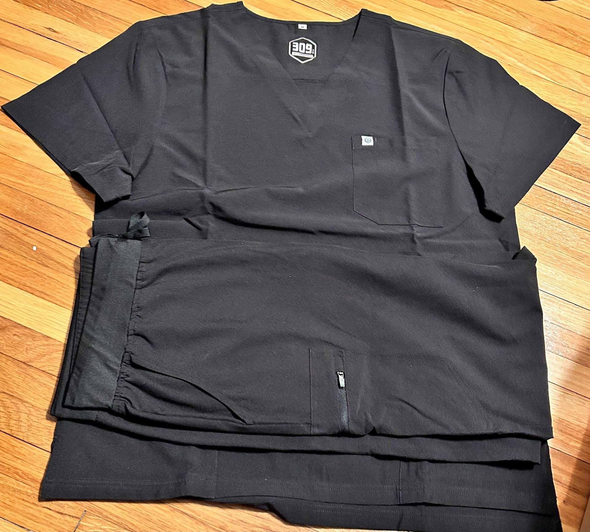 BRAND NEW Uniform scrubs SIZE-M