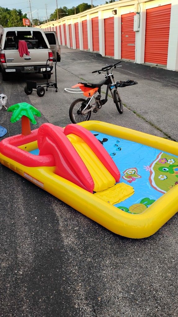 Blow Up Water Thing