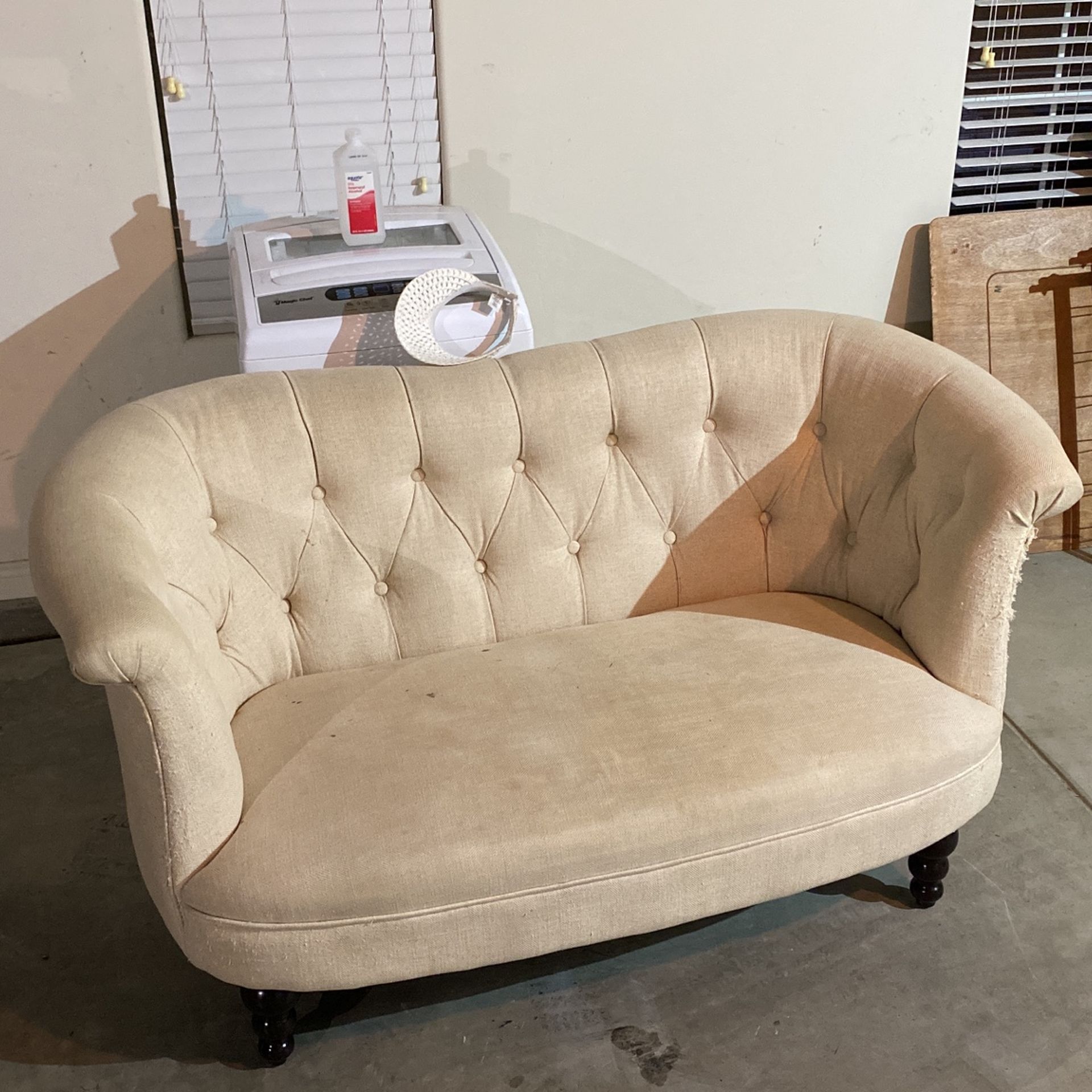 Nice Couch for Sale in Bakersfield, CA OfferUp