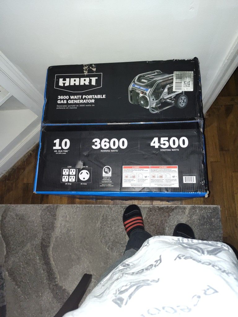 3600 WATT HART PORTABLE GAS GENERATOR