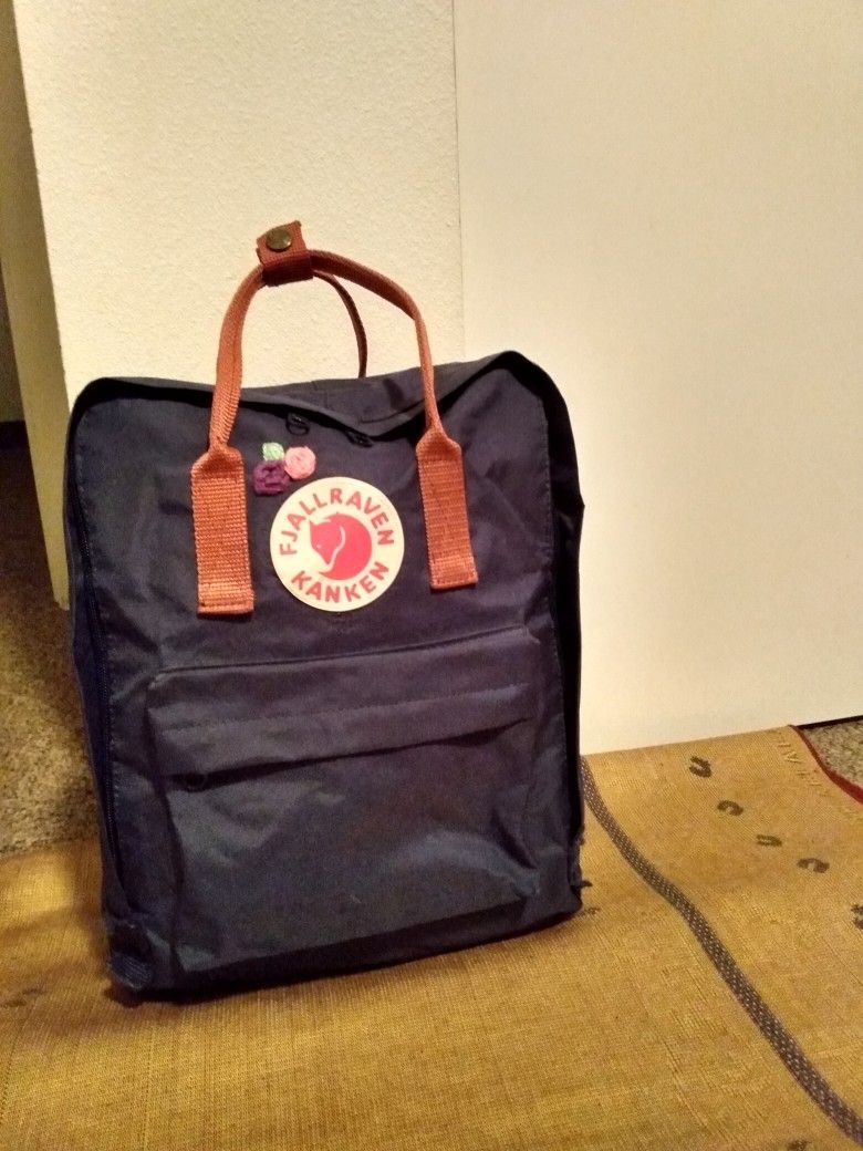 FjALLRAVEN KANKEN Backpack 