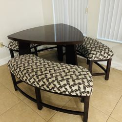 Table And Chairs Set 