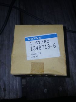 Volvo OEM Part 1348718-6 Made in Japan