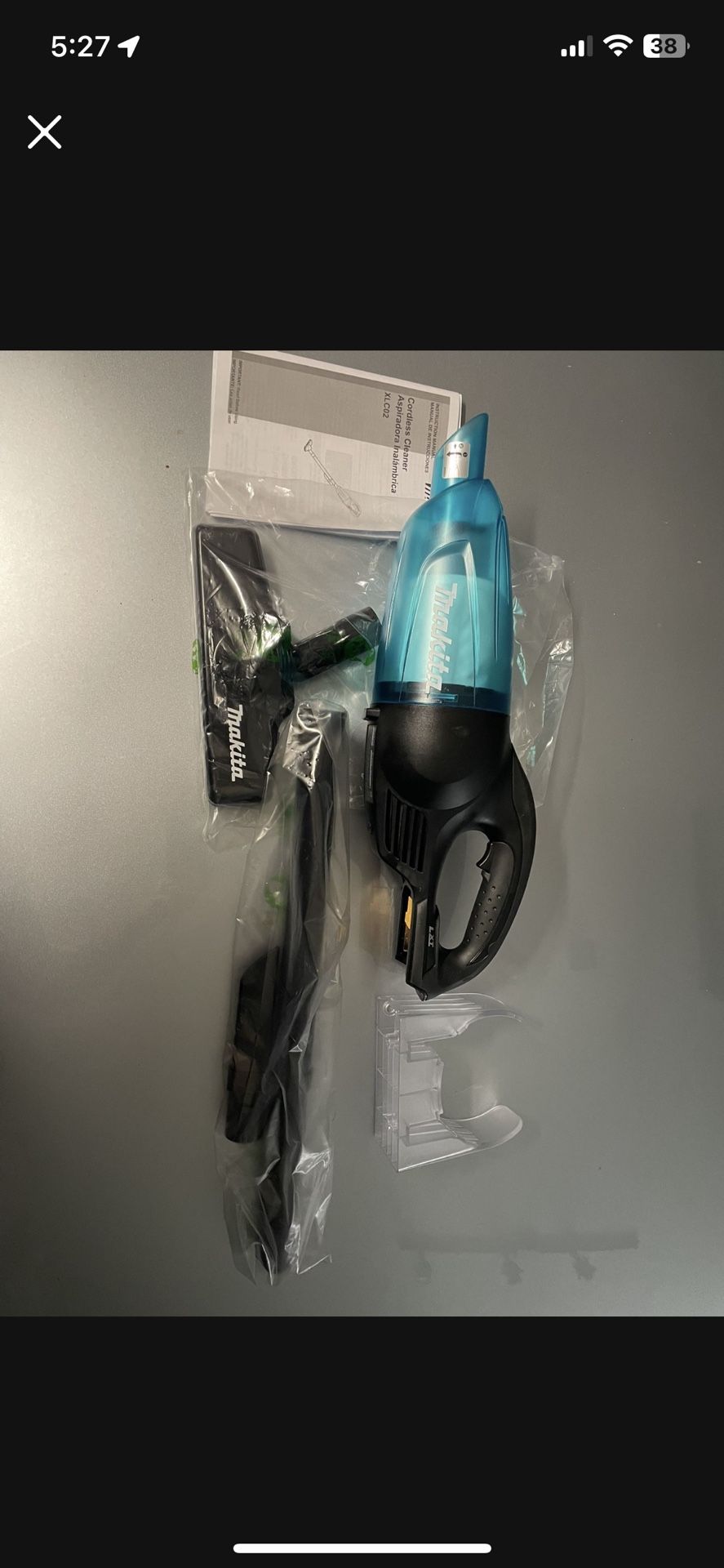 Makita XLC02ZB 18V LXT Lithium-Ion Cordless Vacuum Tool Only