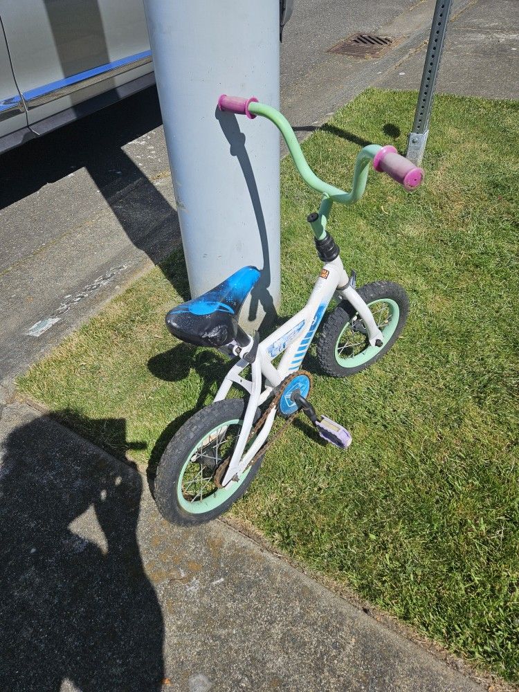 Kids Bike Huffy 12,5, Good Condition