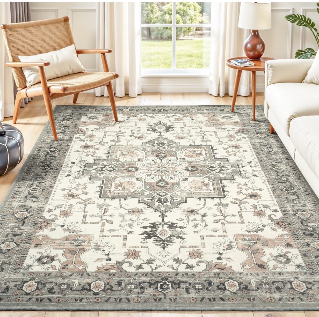 5x7 Area rug *Brand New*
