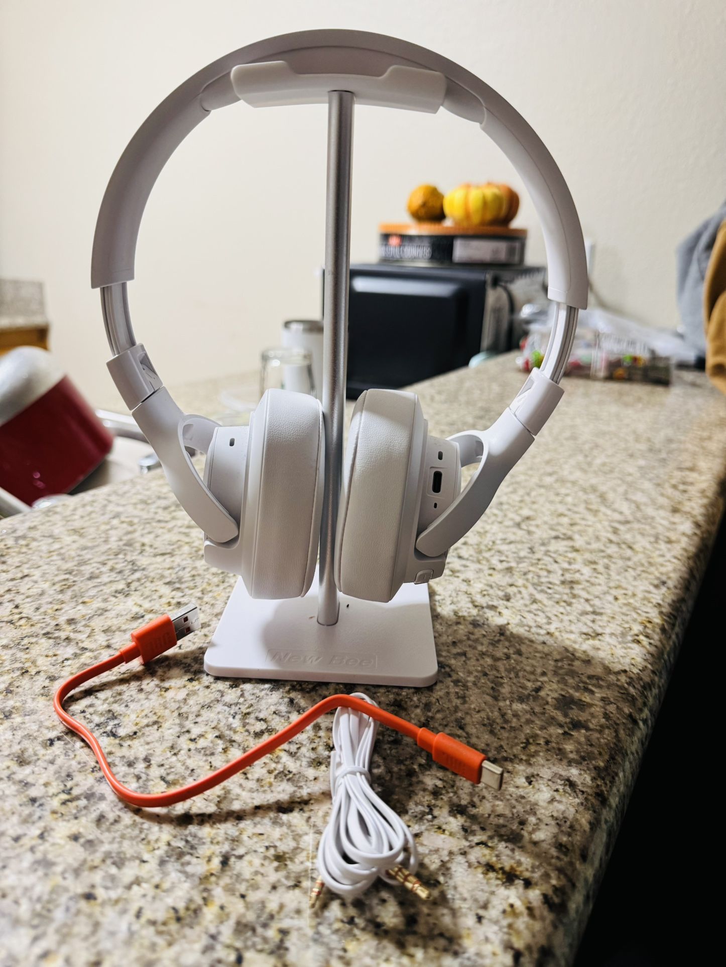 JBL Wireless Headphones