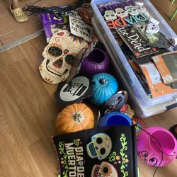 Lot of Halloween Decorations 