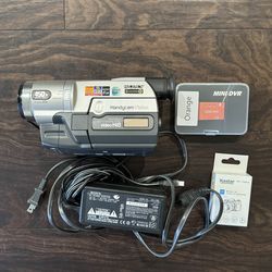 Sony Camcorder Handycam Hi8 Steady shot CCD-TRV108