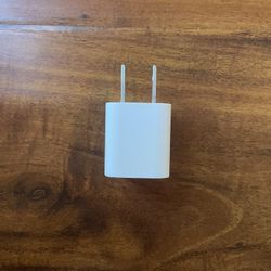 Apple iPhone White 5W USB Wall Charger