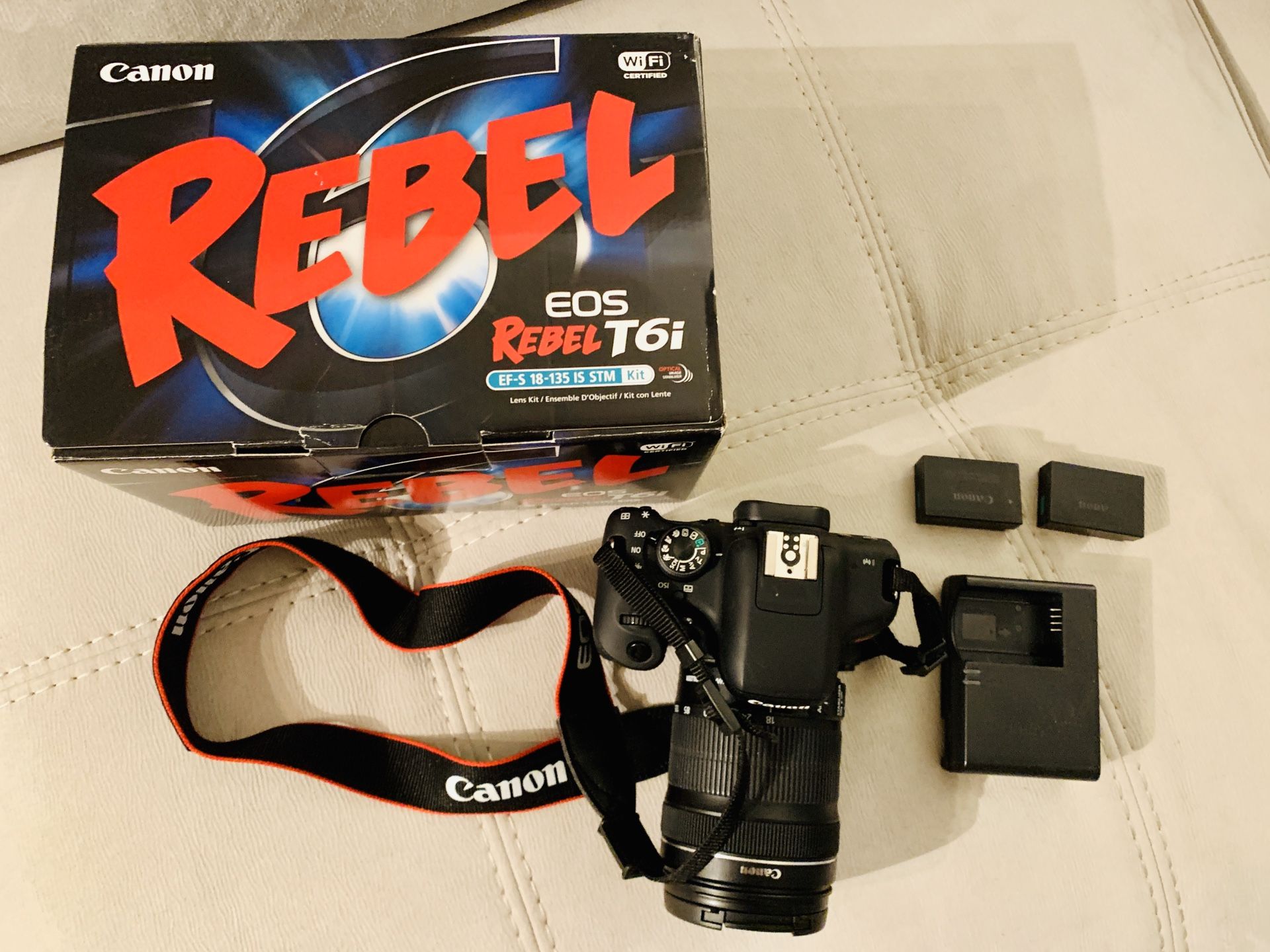 Canon Rebel T6i - Like new with box