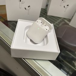 AirPods 