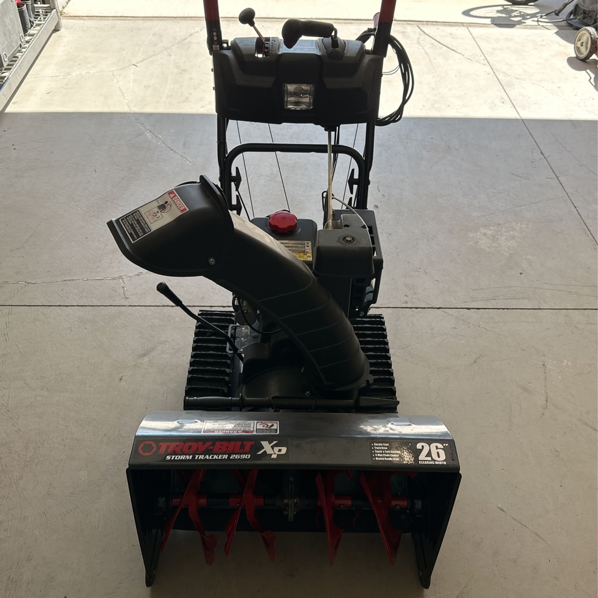 TROY-BILT Snow Blower Storm Tracker 2690 XP