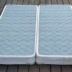 Box Springs - Queen Split